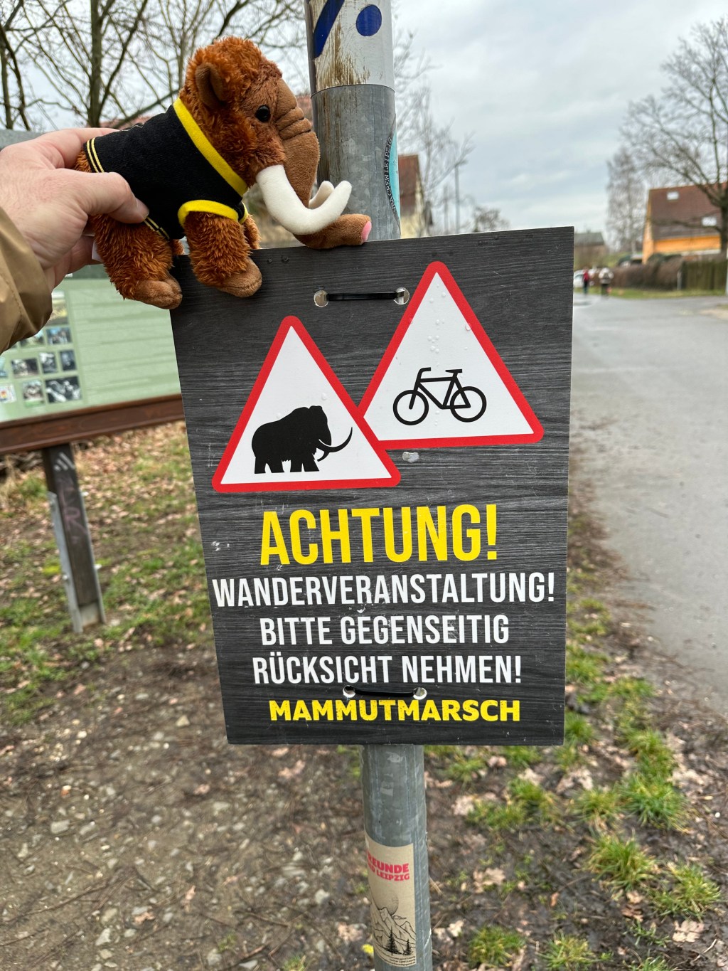 Mit dem E-Auto zum Mammut(m)arsch nach&nbsp;Leipzig